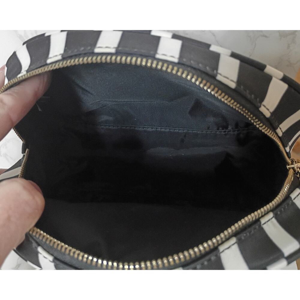 KATE SPADE Dawn Black & White Sailing Stripe Dome Cosmetic Bag - NWOT - Picture 6 of 7